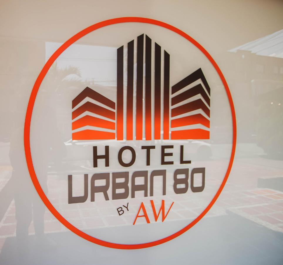 Aw Hotel Urban 80 Меделин Екстериор снимка